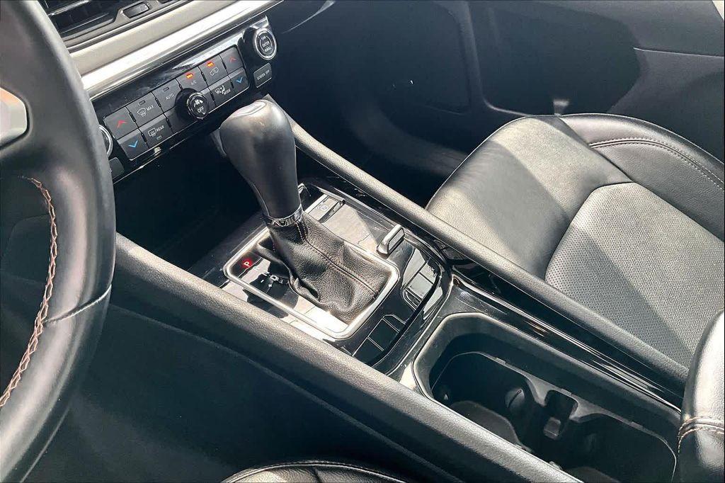 used 2022 Jeep Compass car, priced at $21,454
