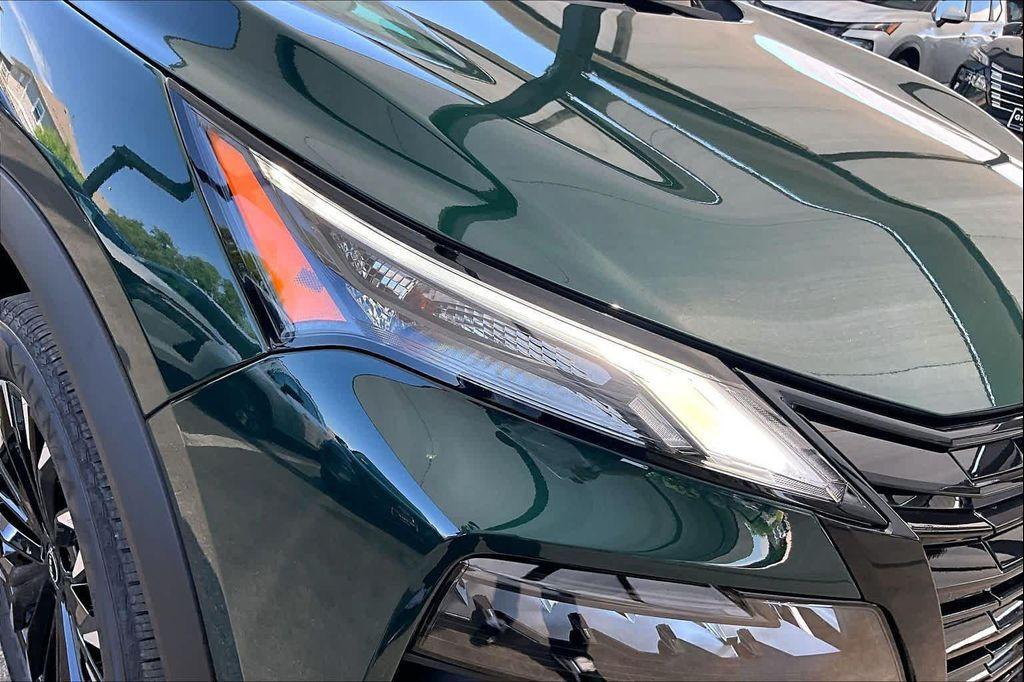 new 2026 Nissan Rogue car, priced at $33,650