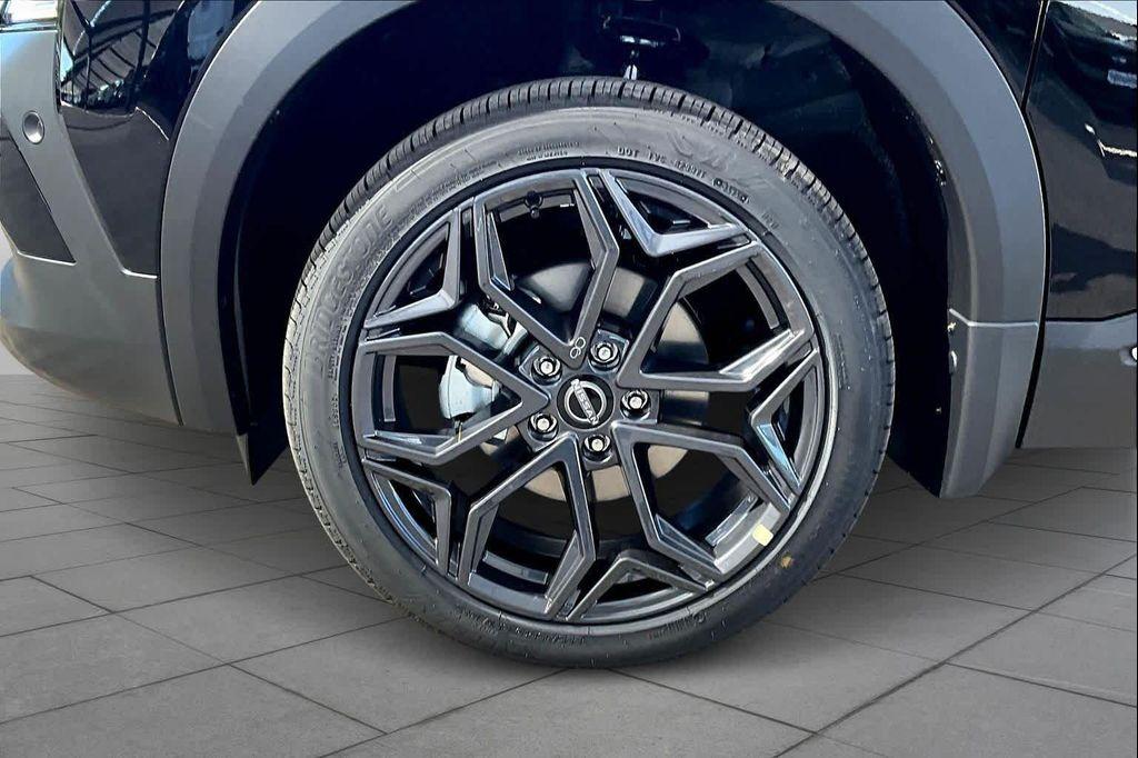 new 2026 Nissan Kicks car, priced at $29,325
