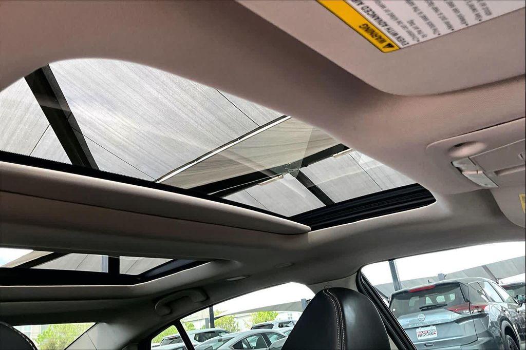 used 2021 Nissan Maxima car, priced at $26,827