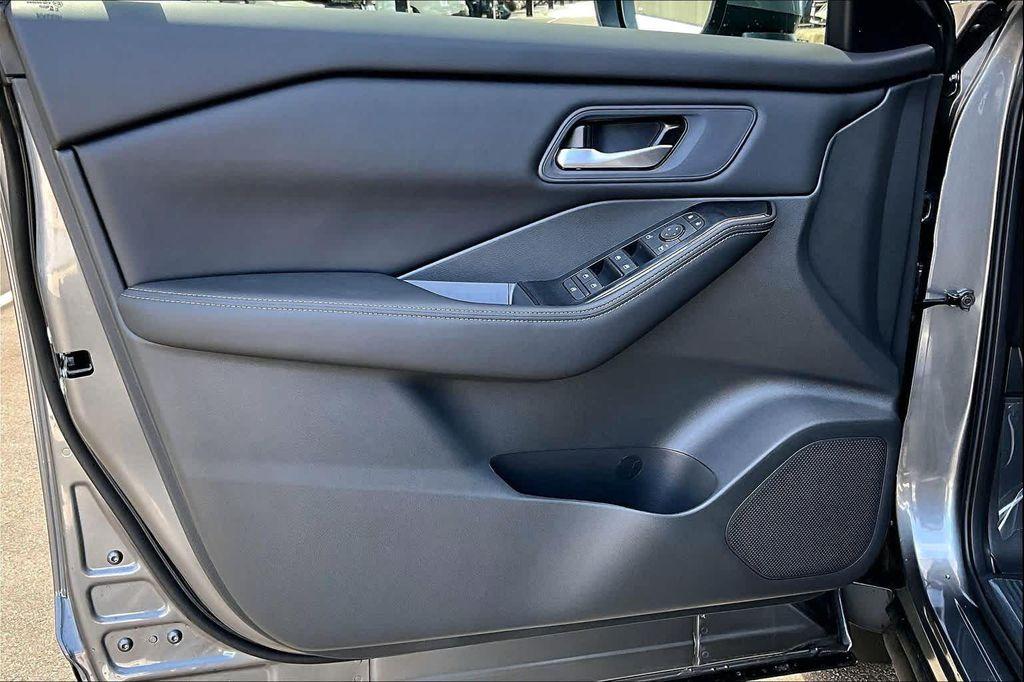new 2026 Nissan Rogue car, priced at $29,625