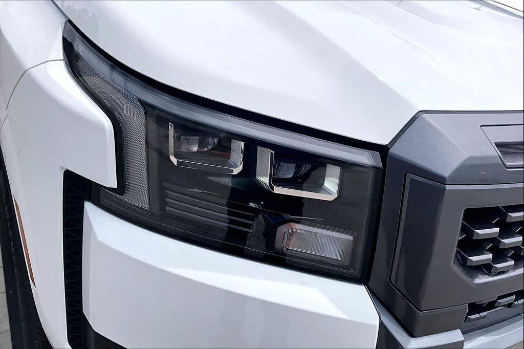 new 2026 Nissan Frontier car, priced at $36,425