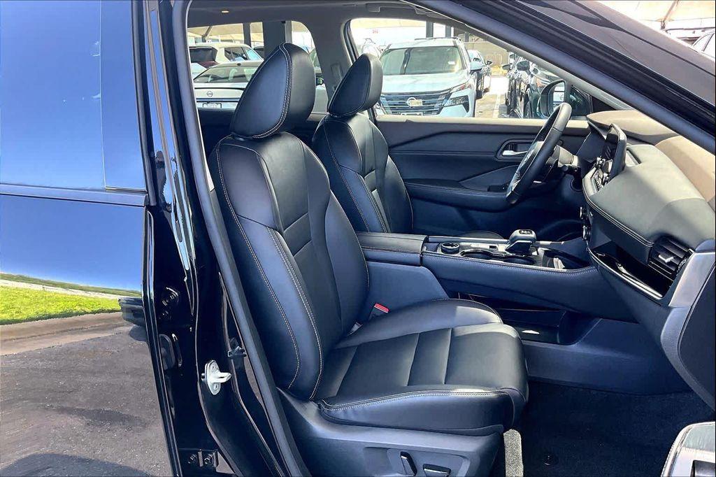 used 2023 Nissan Rogue car, priced at $25,998