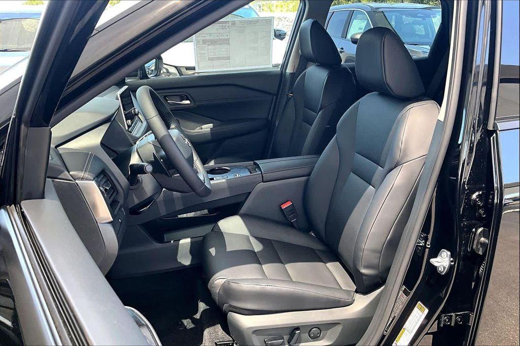 new 2026 Nissan Rogue car, priced at $33,200