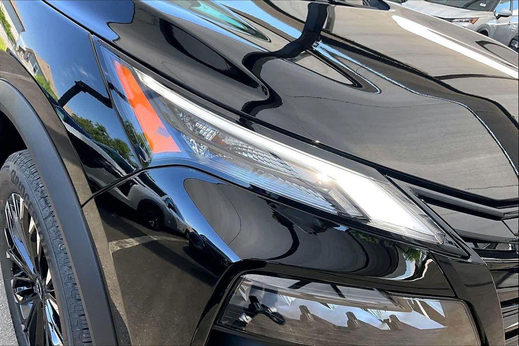 new 2026 Nissan Rogue car, priced at $33,200