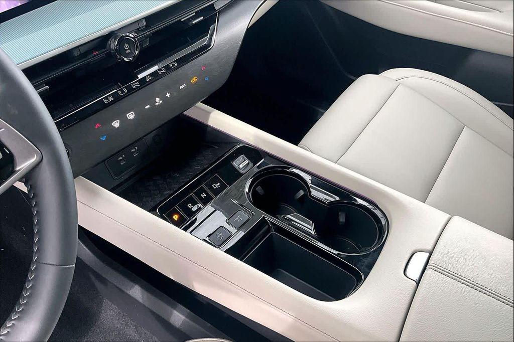 used 2025 Nissan Murano car, priced at $35,500
