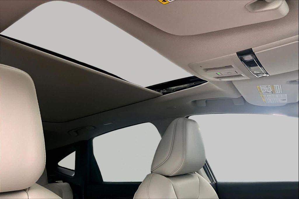 used 2025 Nissan Murano car, priced at $35,500