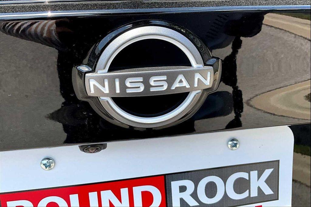 new 2025 Nissan Kicks car, priced at $24,981