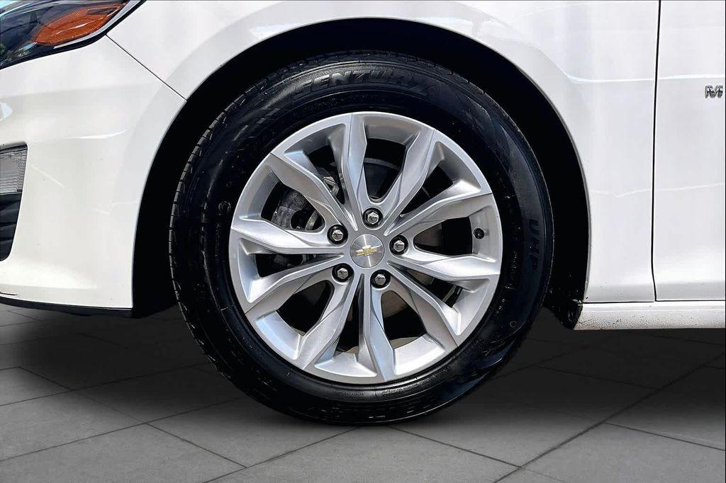 used 2021 Chevrolet Malibu car, priced at $13,223