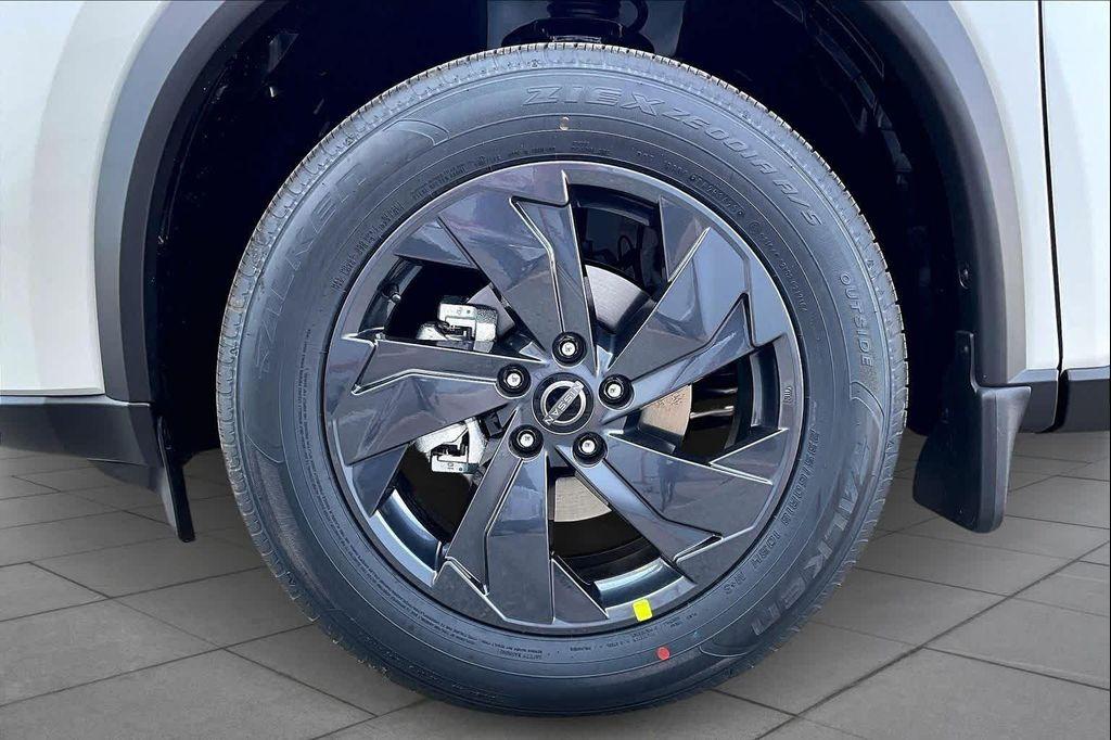 new 2026 Nissan Rogue car, priced at $30,125