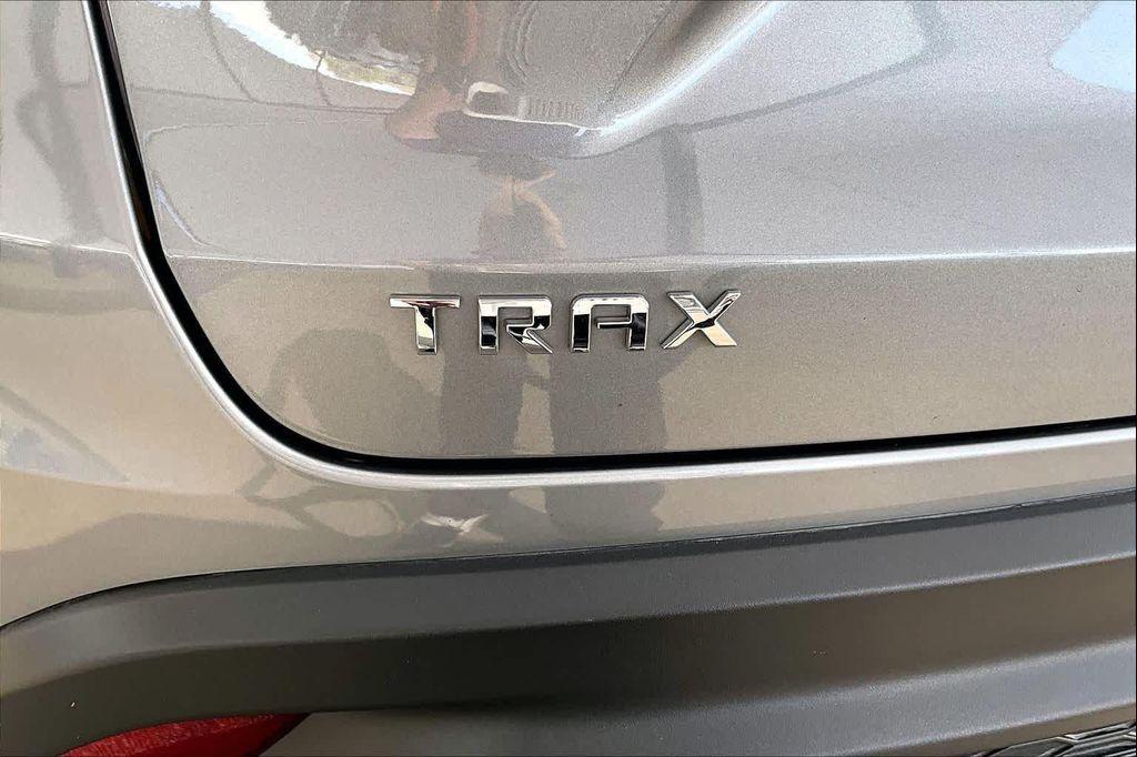 used 2025 Chevrolet Trax car, priced at $20,925
