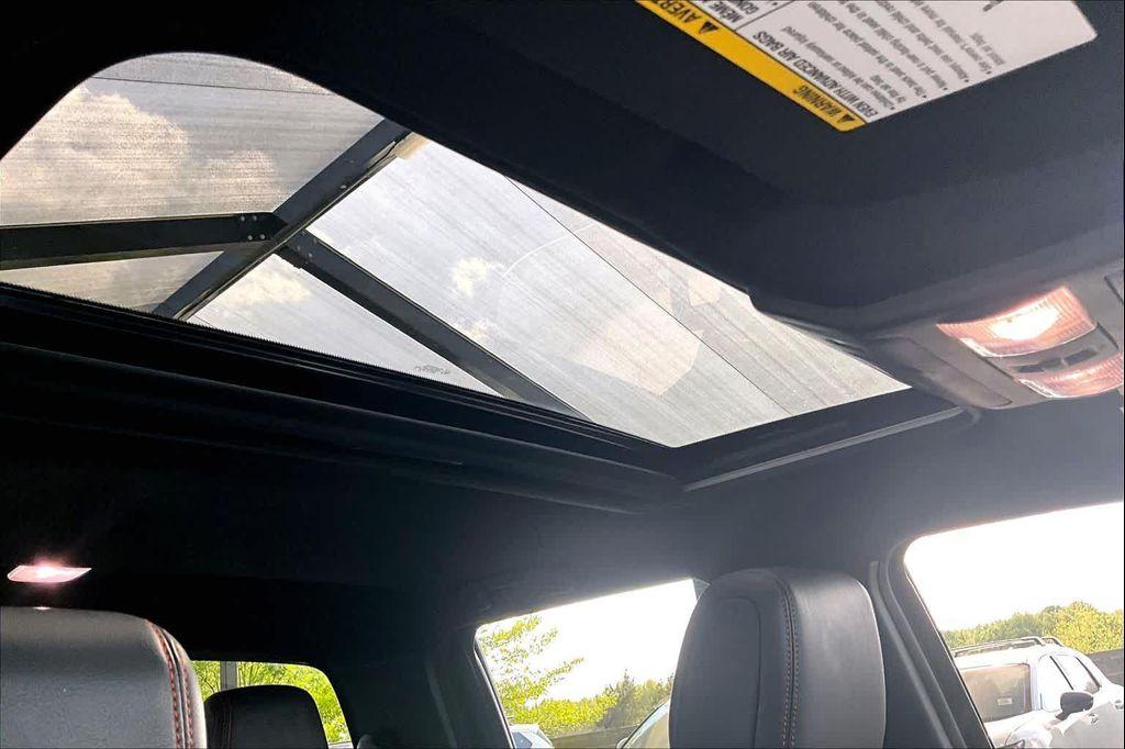 used 2023 Nissan Frontier car, priced at $39,983