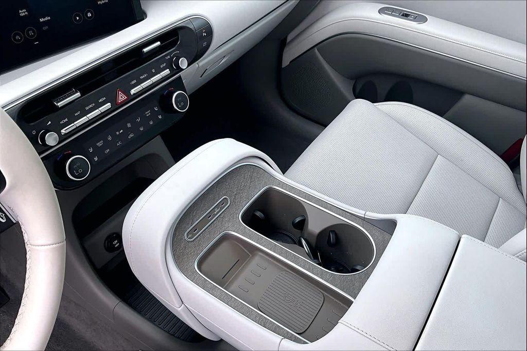 used 2026 Hyundai Palisade Hybrid car, priced at $46,112