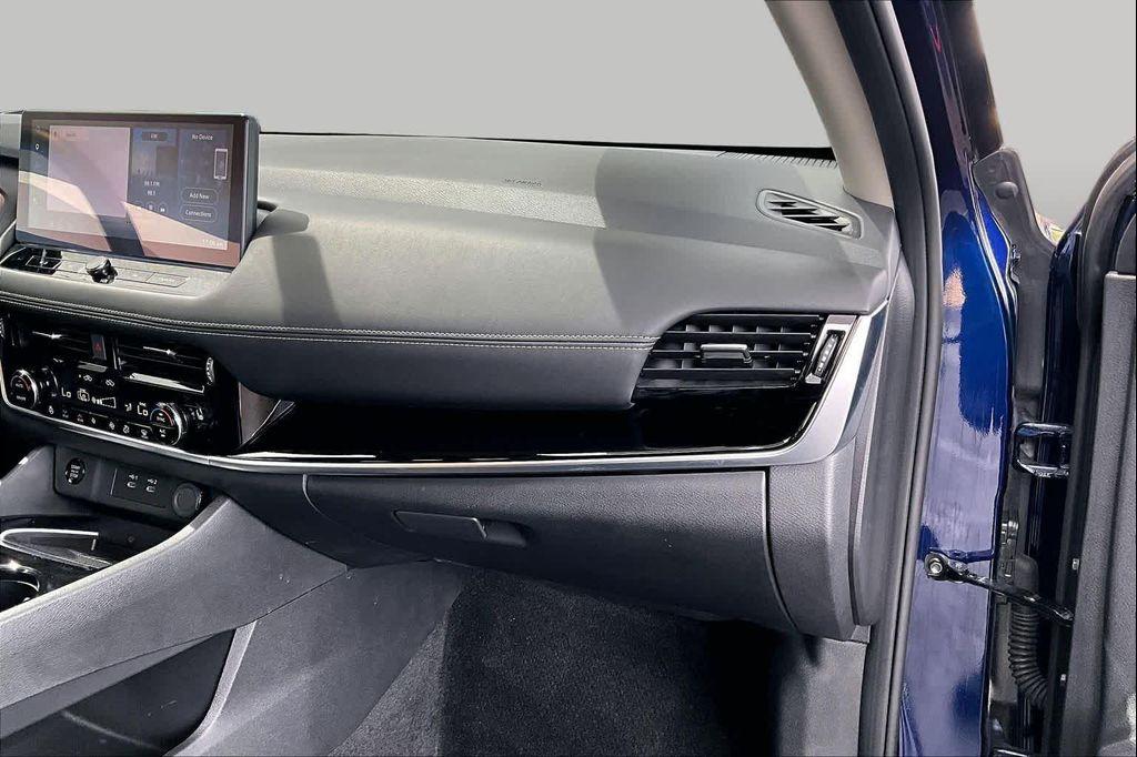 used 2025 Nissan Rogue car, priced at $28,425