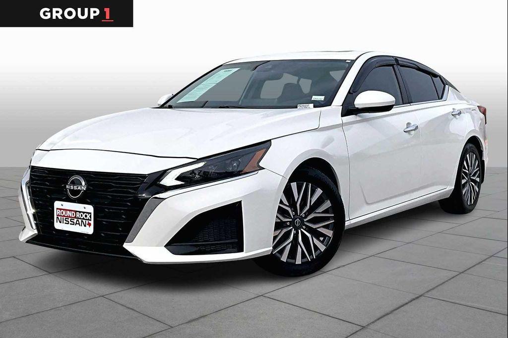 used 2023 Nissan Altima car, priced at $19,876