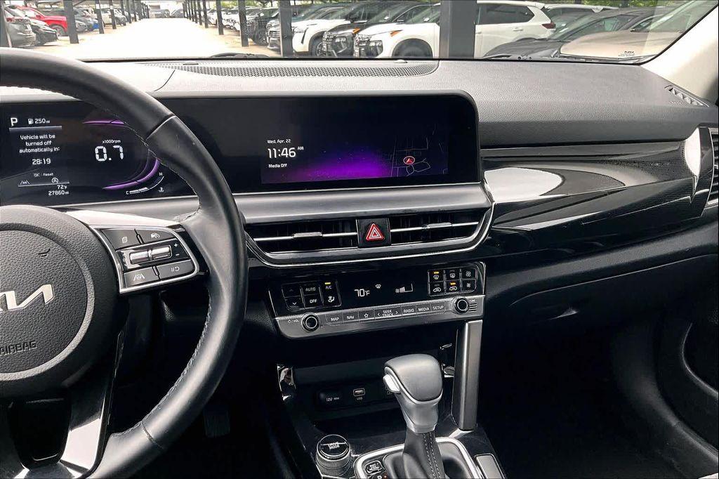 used 2025 Kia Seltos car, priced at $21,560