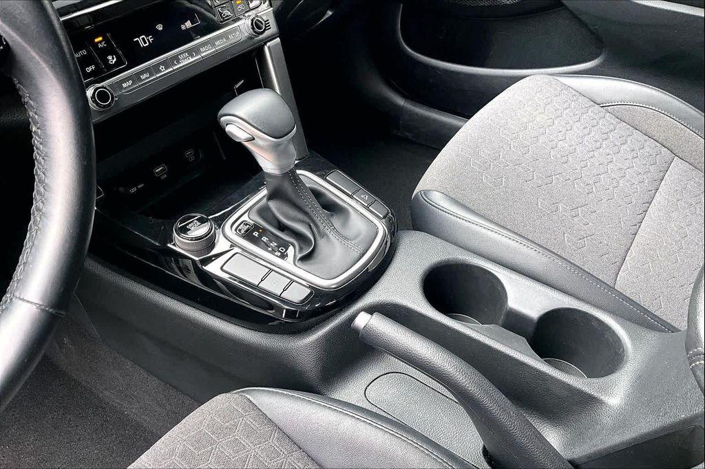 used 2025 Kia Seltos car, priced at $21,560