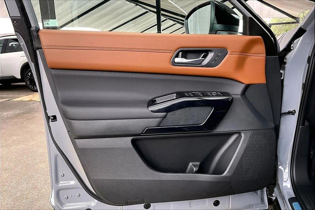 new 2026 Nissan Pathfinder car, priced at $49,615