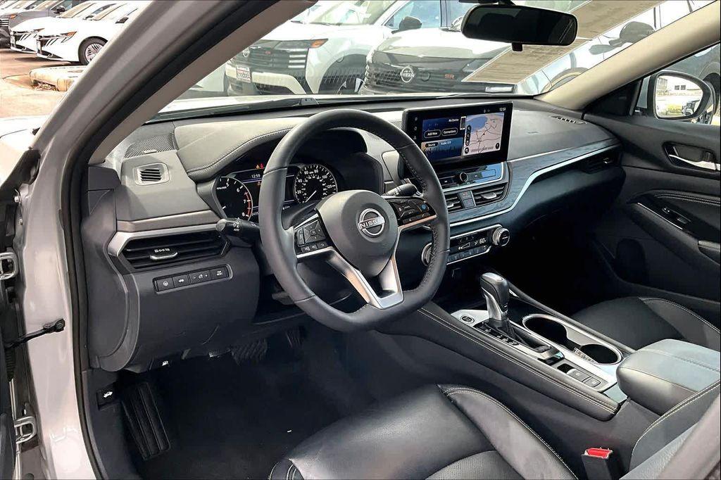 used 2023 Nissan Altima car, priced at $21,919