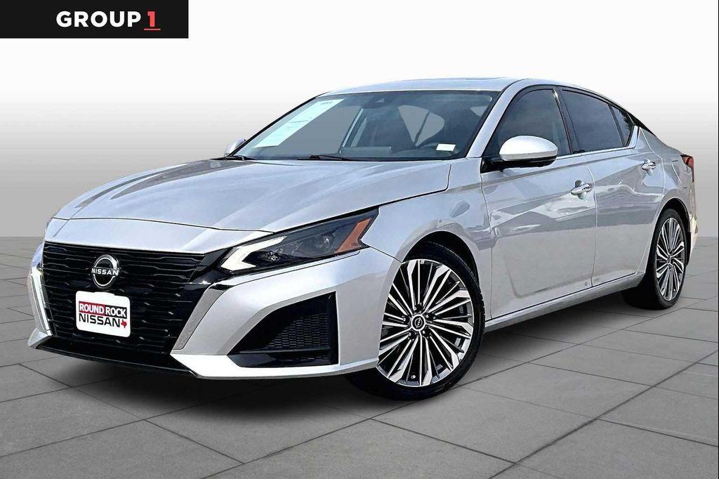used 2023 Nissan Altima car, priced at $24,866
