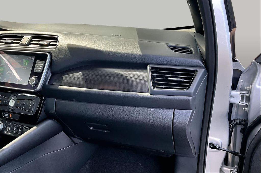 used 2025 Nissan Leaf car, priced at $26,220