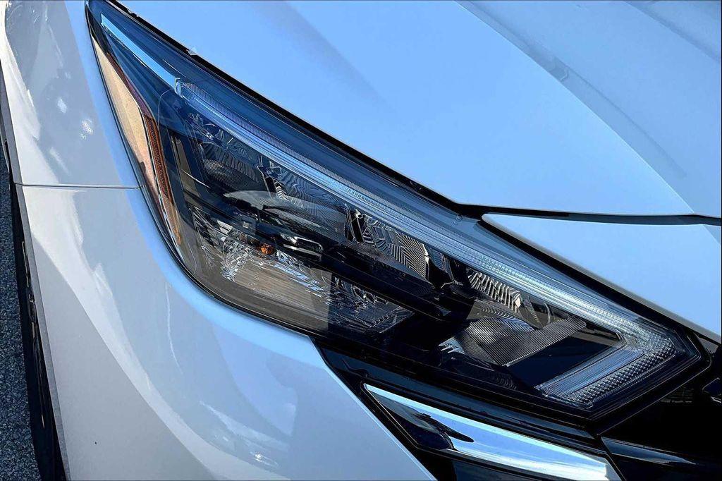new 2025 Nissan Versa car, priced at $22,220