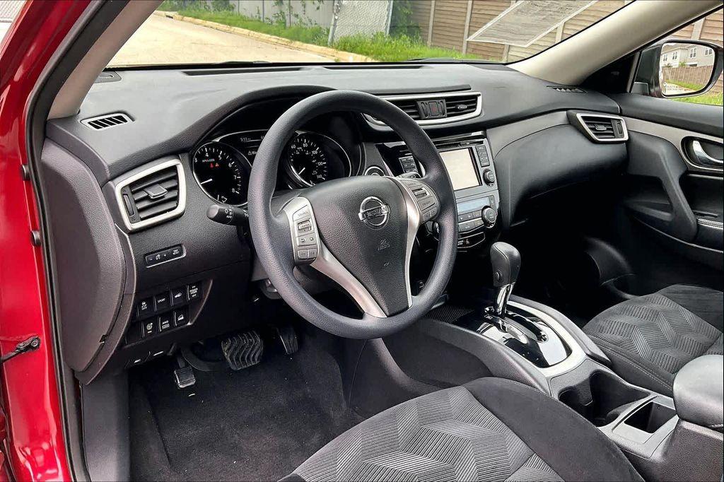 used 2014 Nissan Rogue car, priced at $10,498