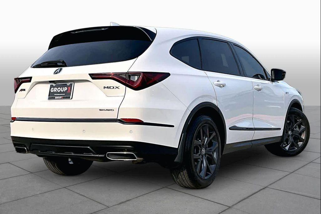 used 2023 Acura MDX car, priced at $44,554