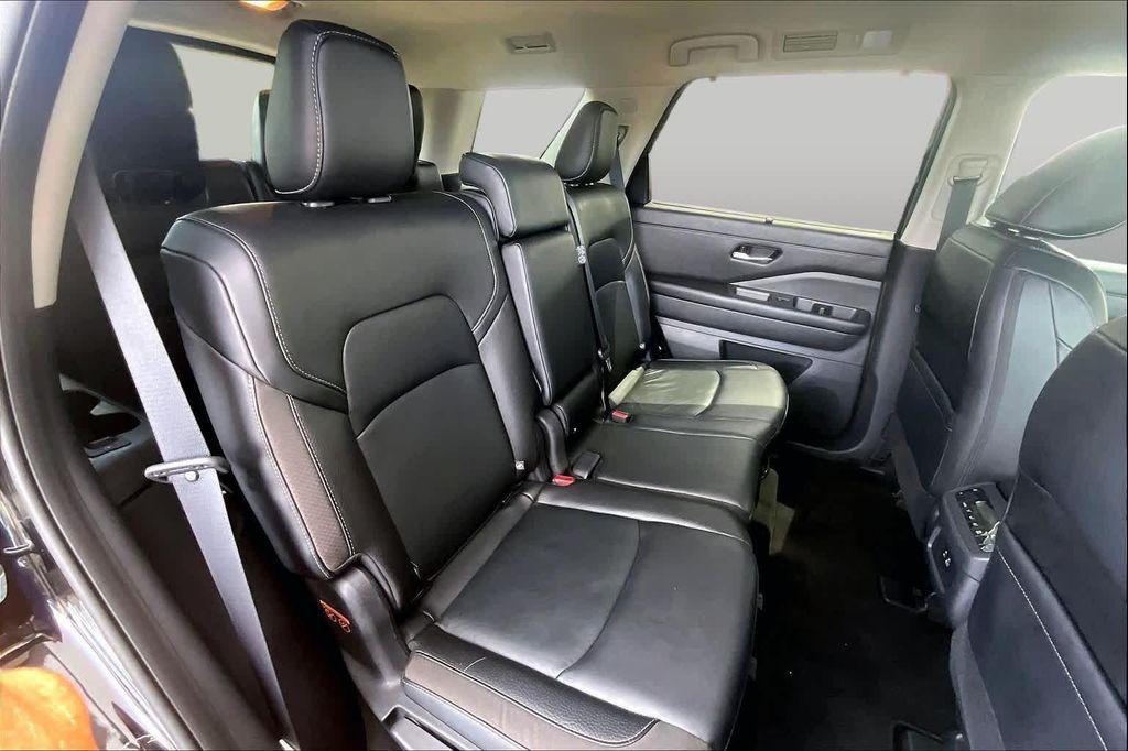 used 2023 Nissan Pathfinder car, priced at $32,075