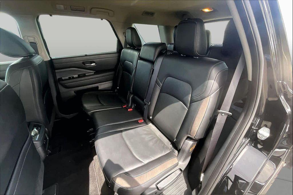 used 2023 Nissan Pathfinder car, priced at $32,075