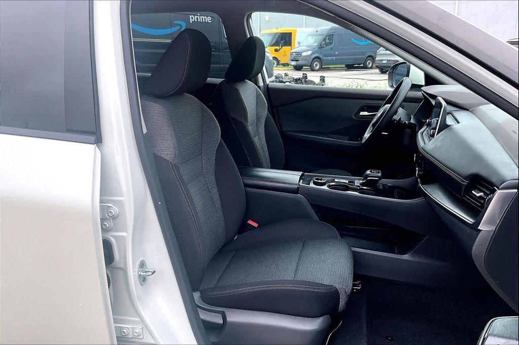 used 2022 Nissan Rogue car, priced at $21,938