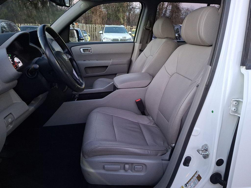 used 2015 Honda Pilot car, priced at $11,999