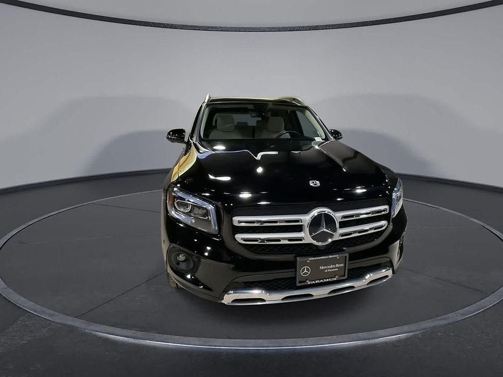 used 2023 Mercedes-Benz GLB 250 car, priced at $31,289
