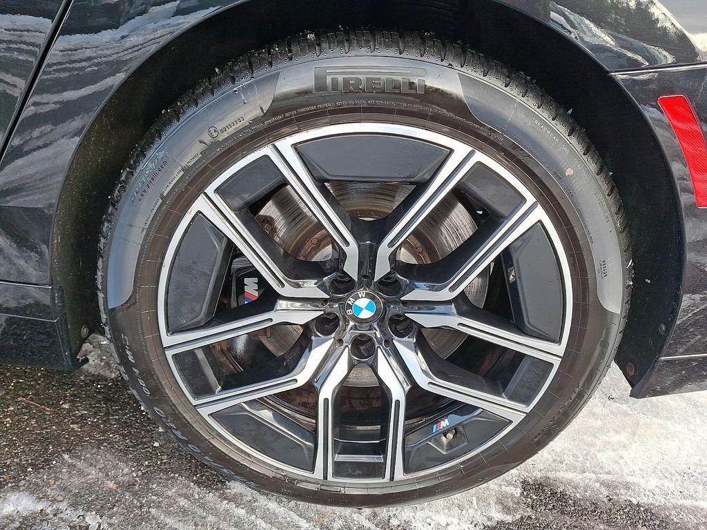 used 2023 BMW 760 car, priced at $77,989