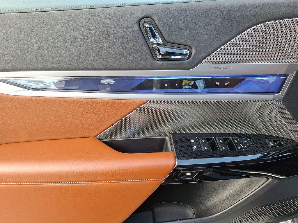 used 2023 BMW 760 car, priced at $77,989