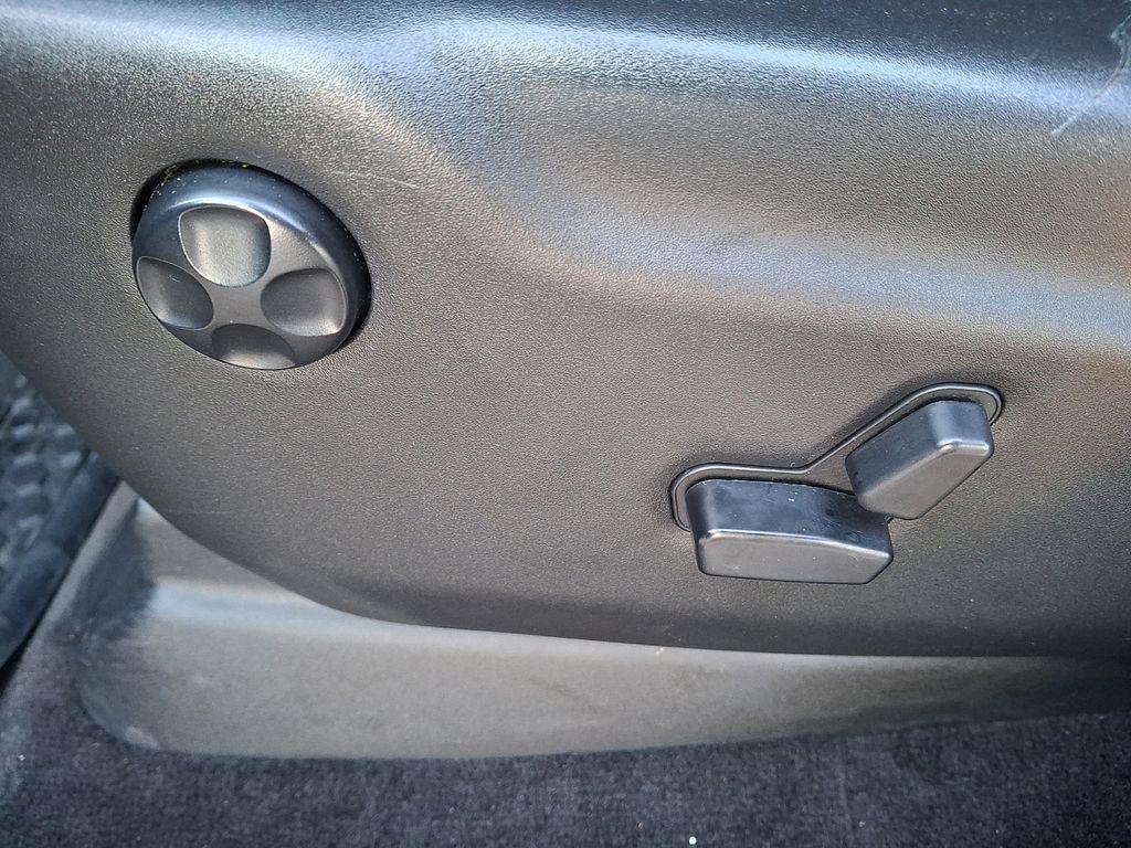 used 2018 Jeep Grand Cherokee car, priced at $10,399