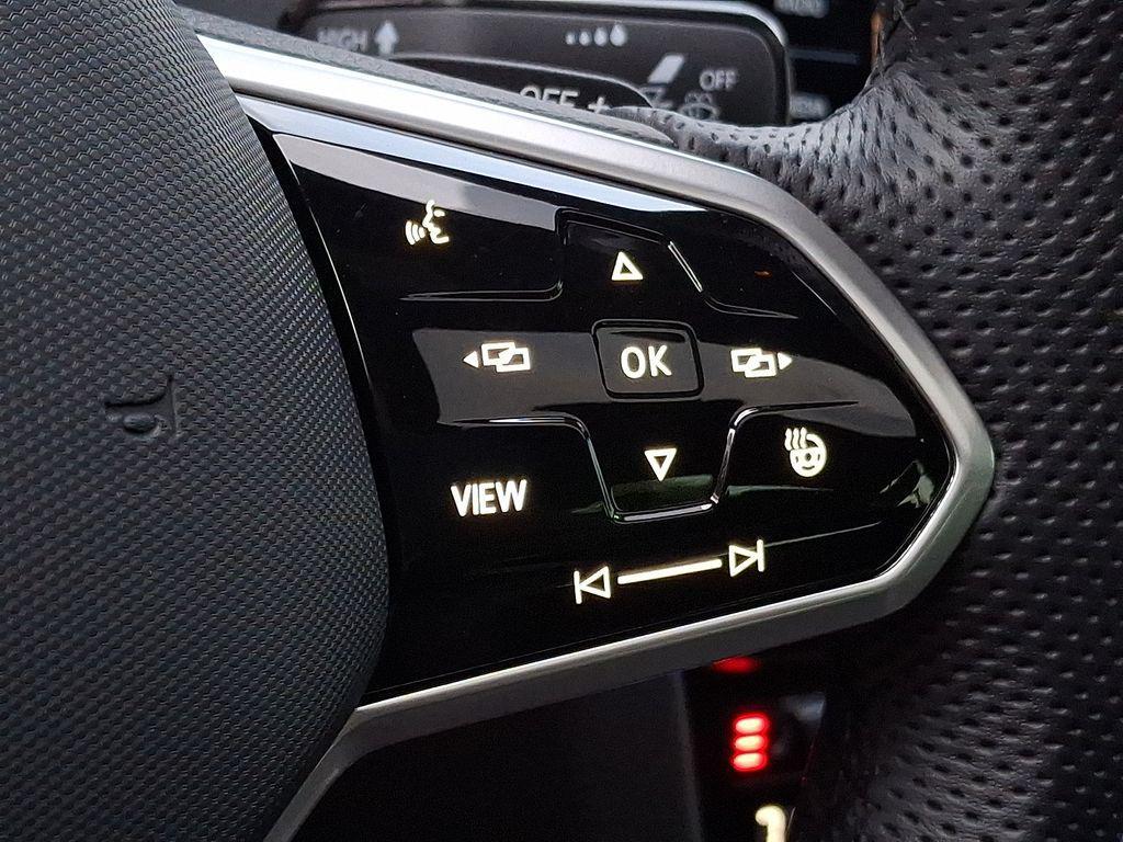 used 2023 Volkswagen Arteon car, priced at $35,896