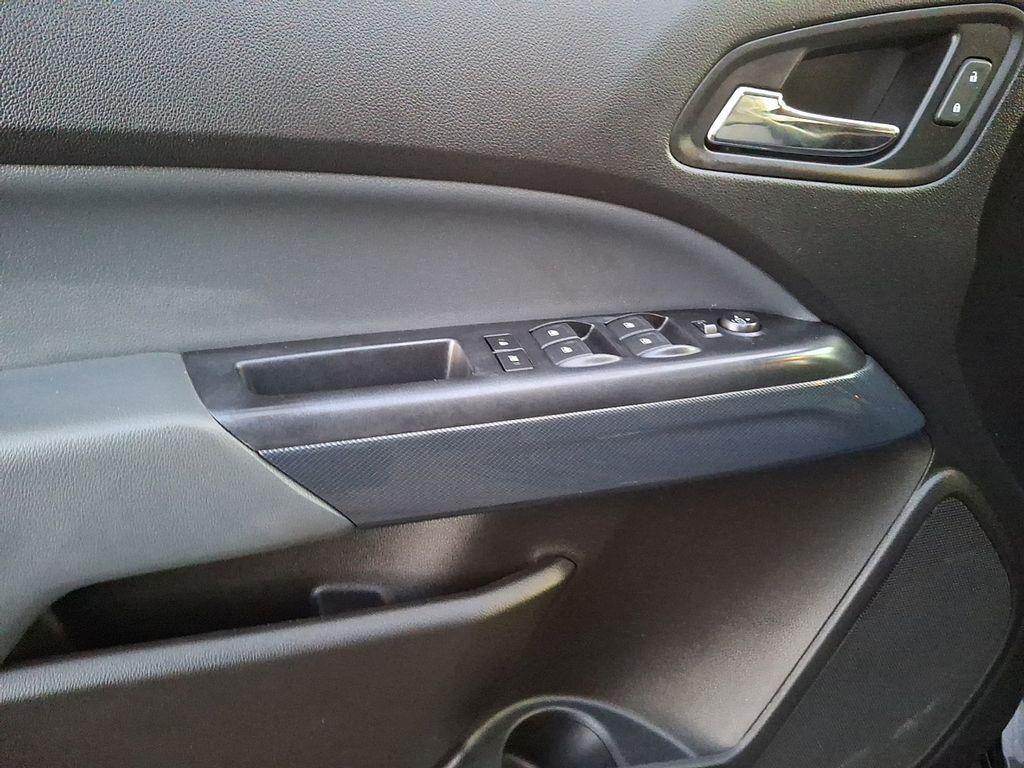 used 2021 Chevrolet Colorado car, priced at $18,999