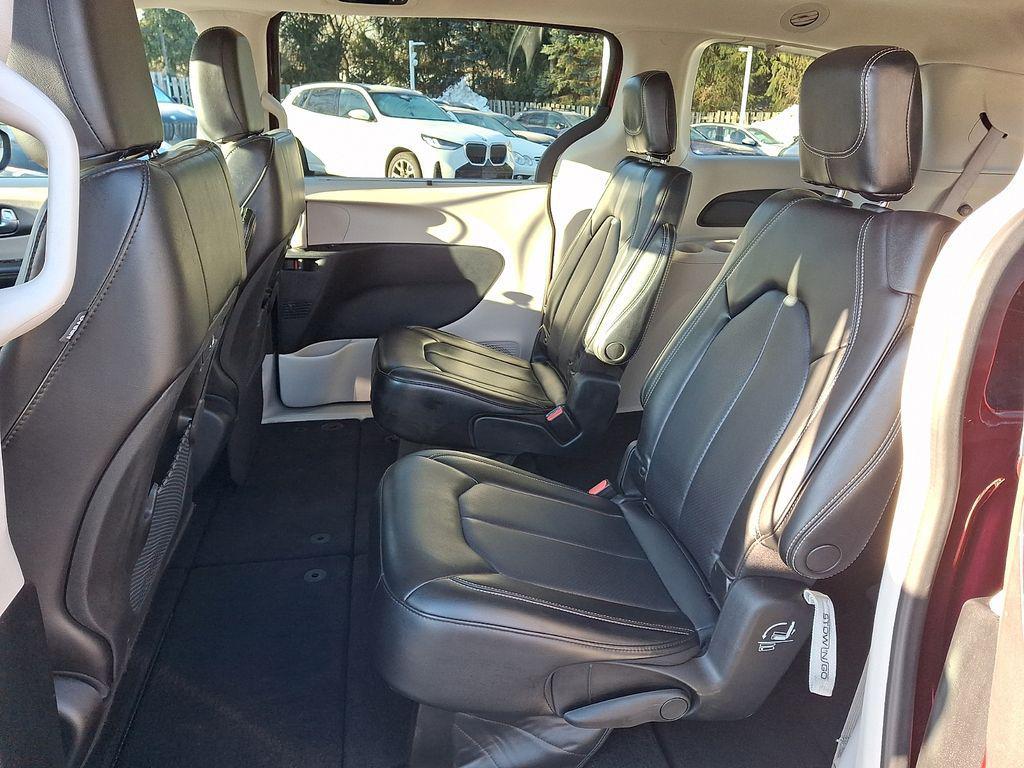 used 2023 Chrysler Pacifica car, priced at $21,199