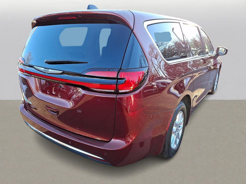 used 2023 Chrysler Pacifica car, priced at $21,199
