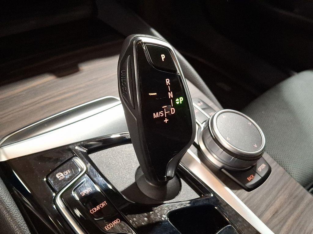 used 2022 BMW 540 car, priced at $34,099