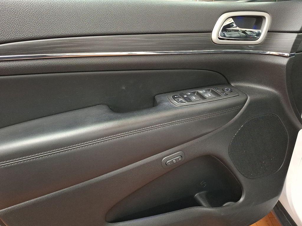 used 2022 Jeep Grand Cherokee car, priced at $24,198