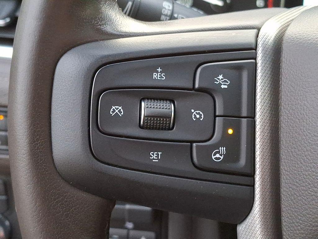 used 2021 GMC Yukon XL car, priced at $38,841
