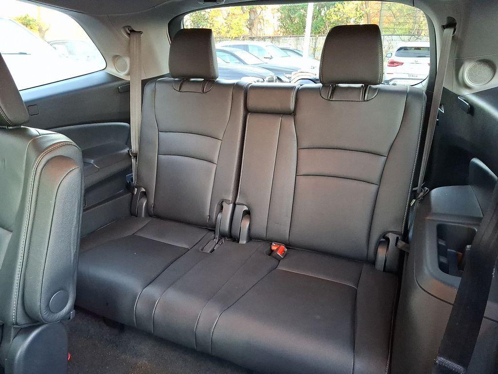 used 2022 Honda Pilot car, priced at $28,599