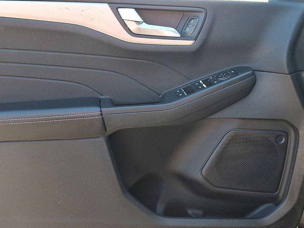 used 2022 Ford Escape car, priced at $22,841