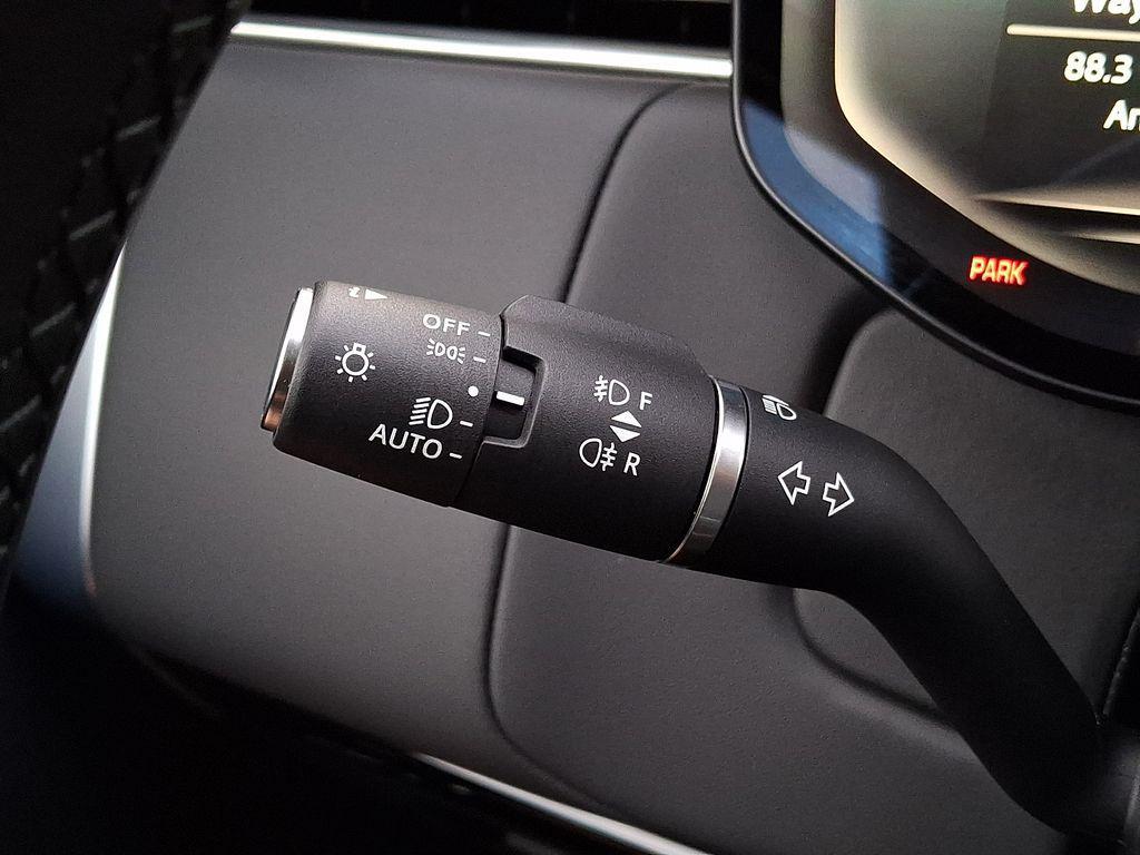 used 2025 Land Rover Range Rover car, priced at $126,519
