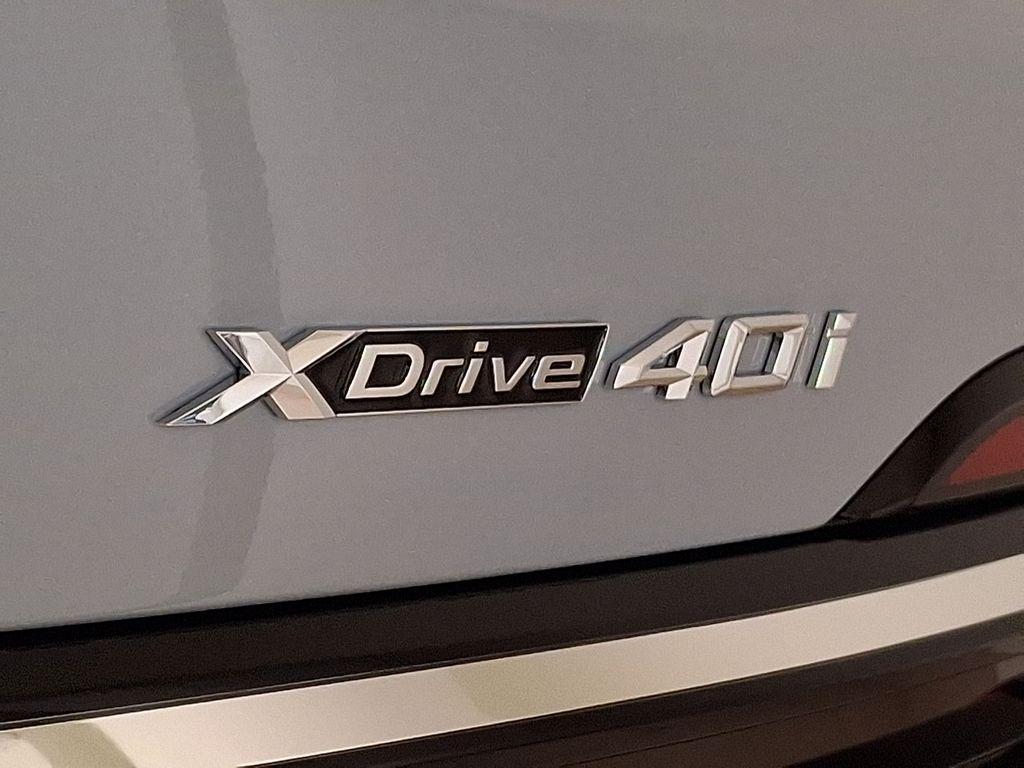 new 2026 BMW X7 car, priced at $93,755