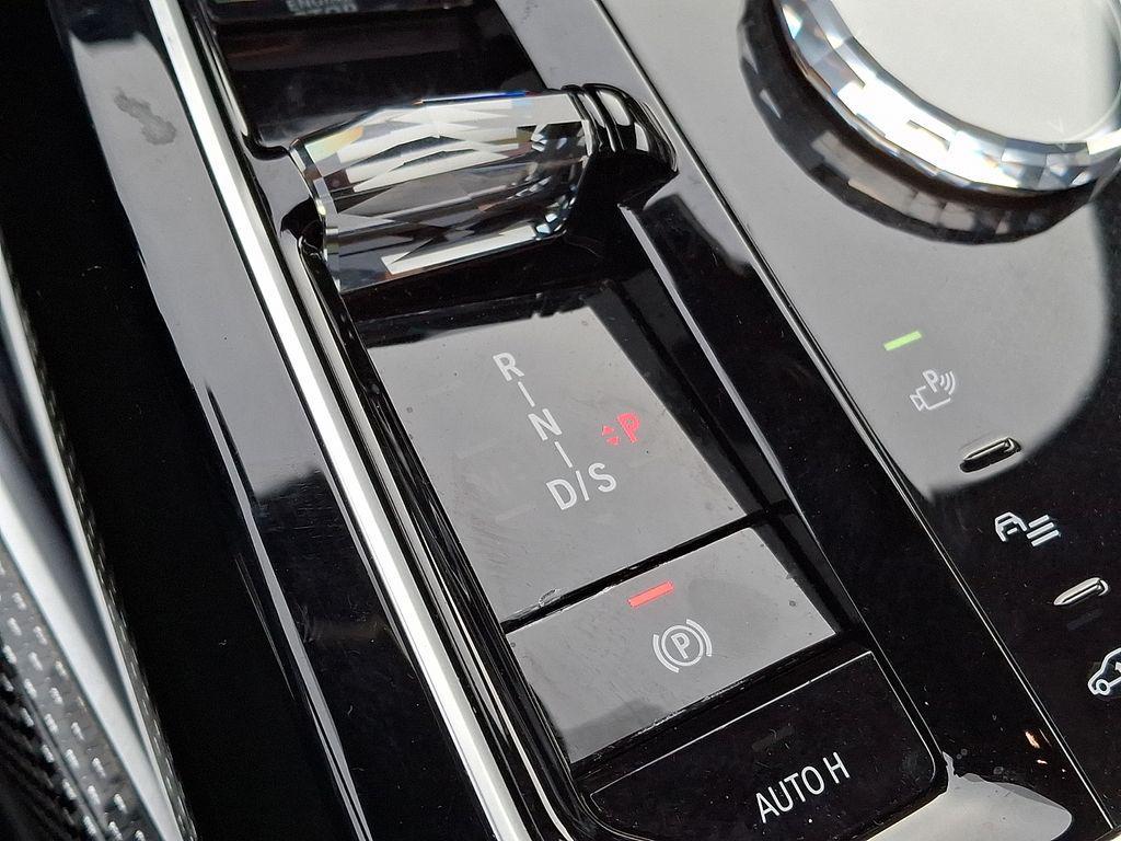 used 2023 BMW 760 car, priced at $73,472