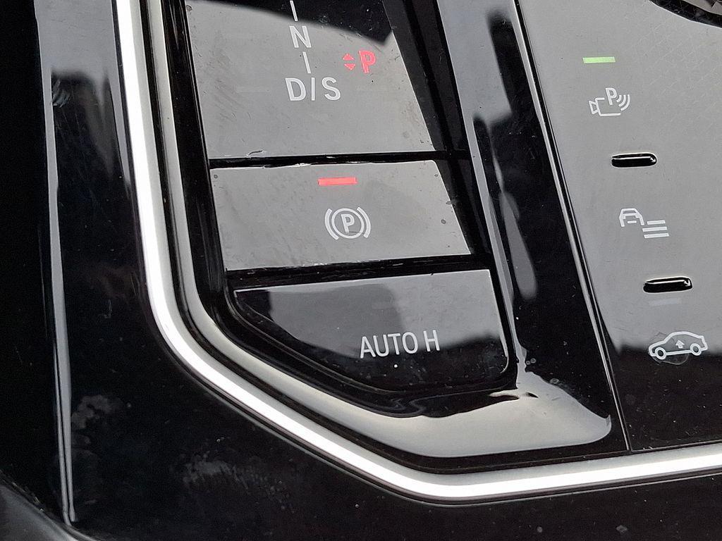 used 2023 BMW 760 car, priced at $73,472