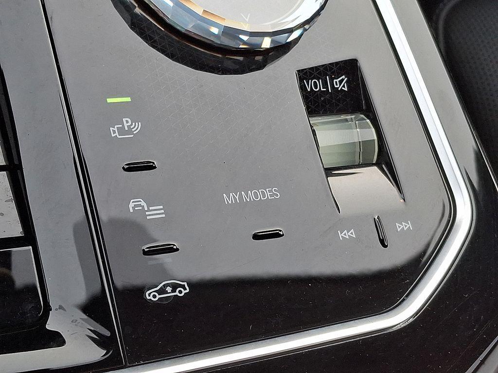 used 2023 BMW 760 car, priced at $73,472